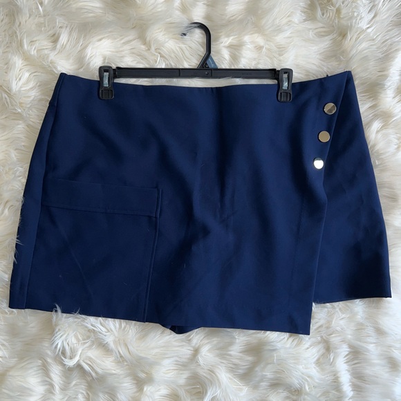 Forever 21+ Navy Skort 3X!! - Picture 1 of 3
